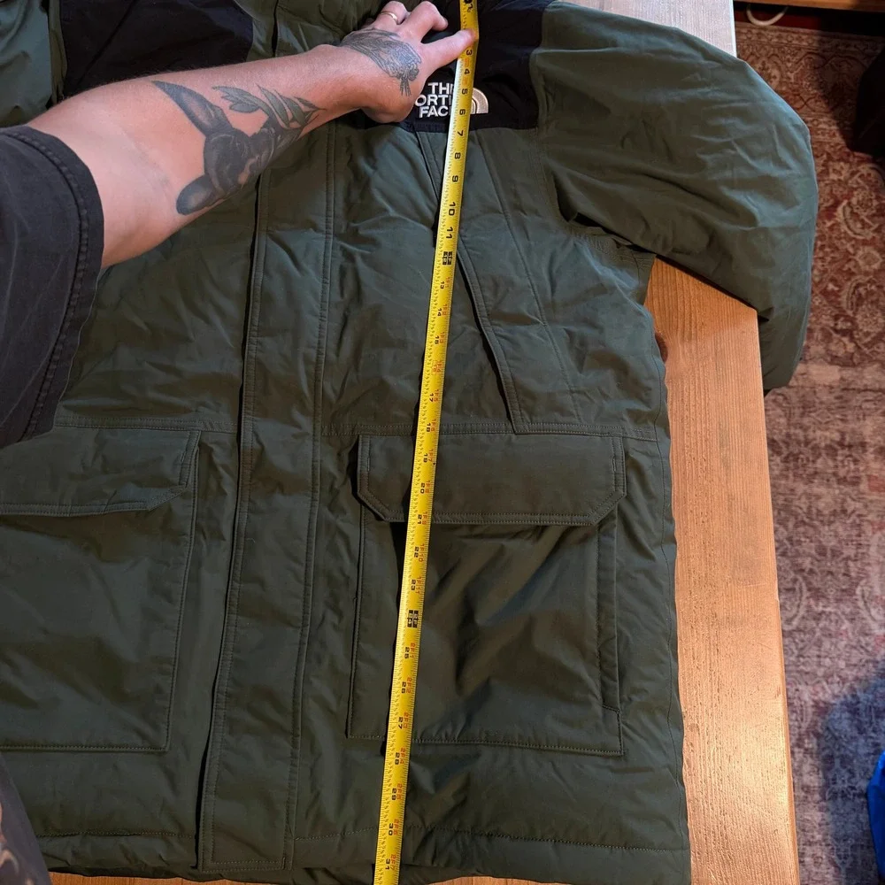 The North Face McMurdo Down Parka Mens Medium Thyme Green 600 Puffer Winter Coat